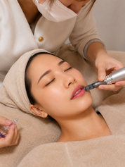 NanoHydro Glow Facial